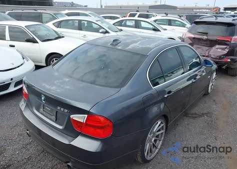 2007 BMW 335I из США, поврежденный, VIN WBAVB73517PA88669